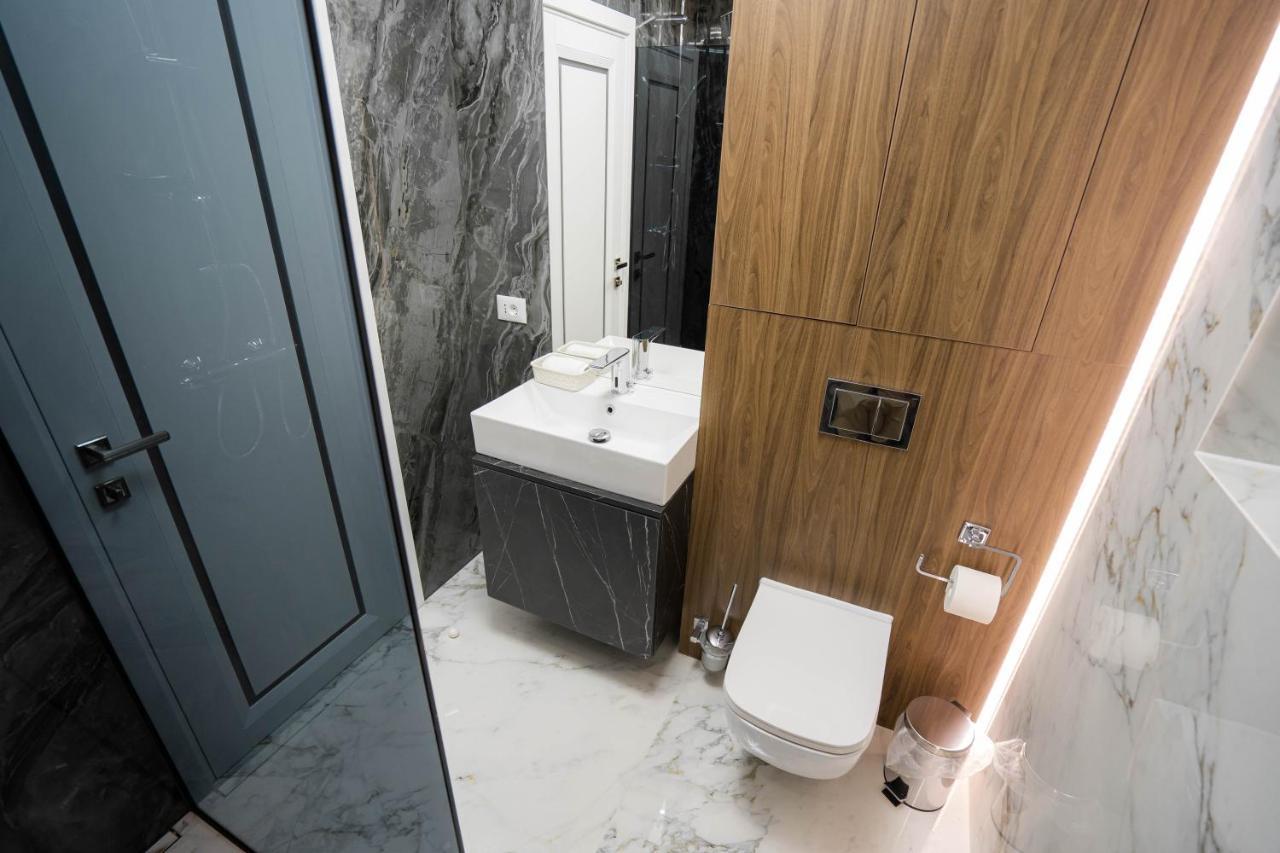 Deluxe Aparthotel Marwell Residence Σουκεάβα Εξωτερικό φωτογραφία