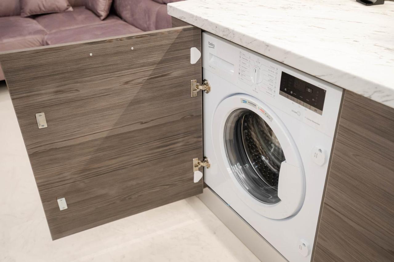 Deluxe Aparthotel Marwell Residence Σουκεάβα Εξωτερικό φωτογραφία