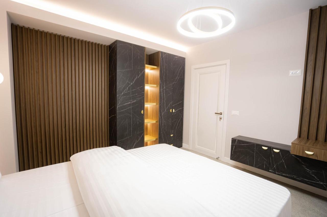 Deluxe Aparthotel Marwell Residence Σουκεάβα Εξωτερικό φωτογραφία